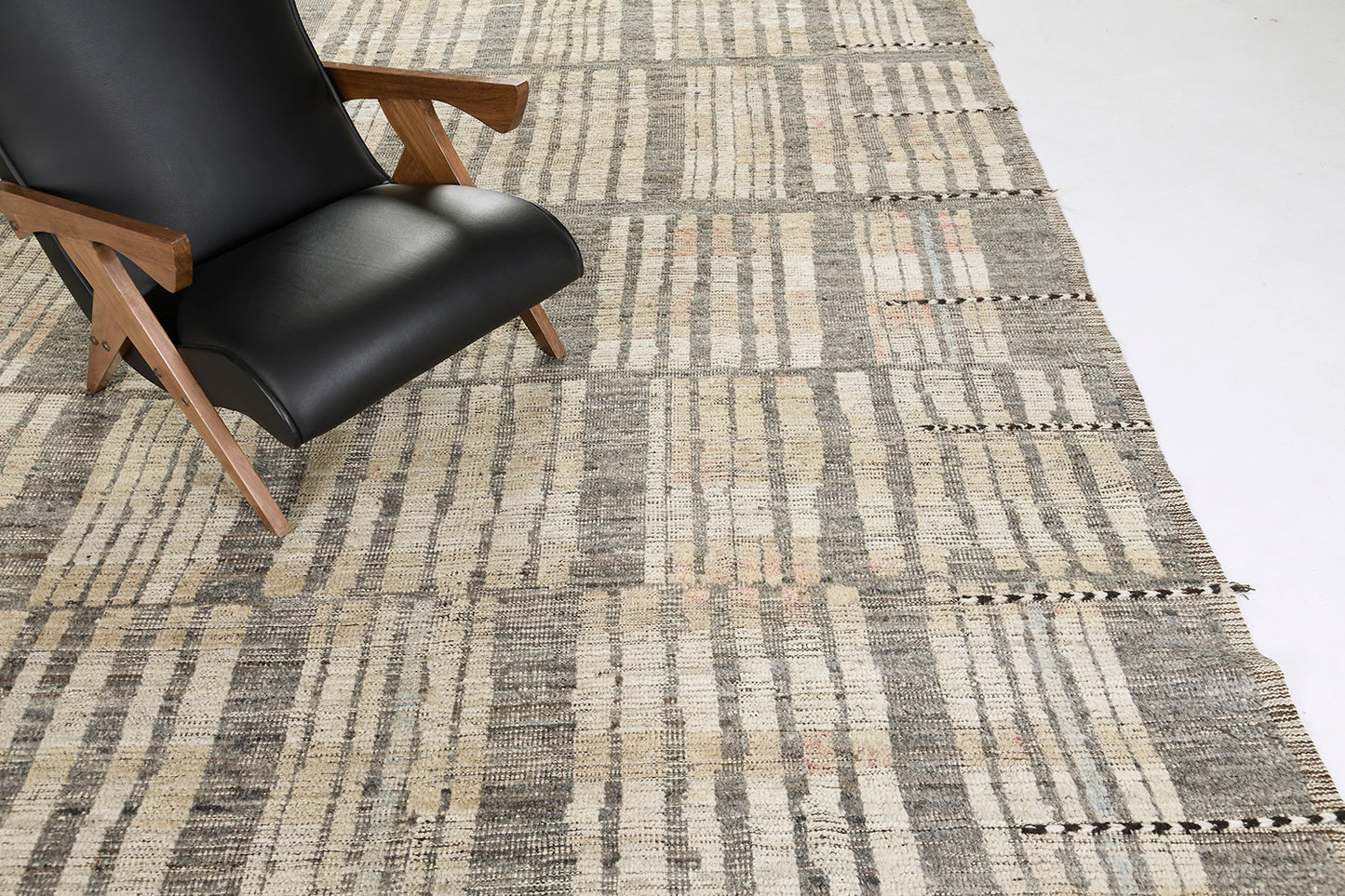 Modern Rug Image 1410 Bacatta, Atlas Collection, Seasons