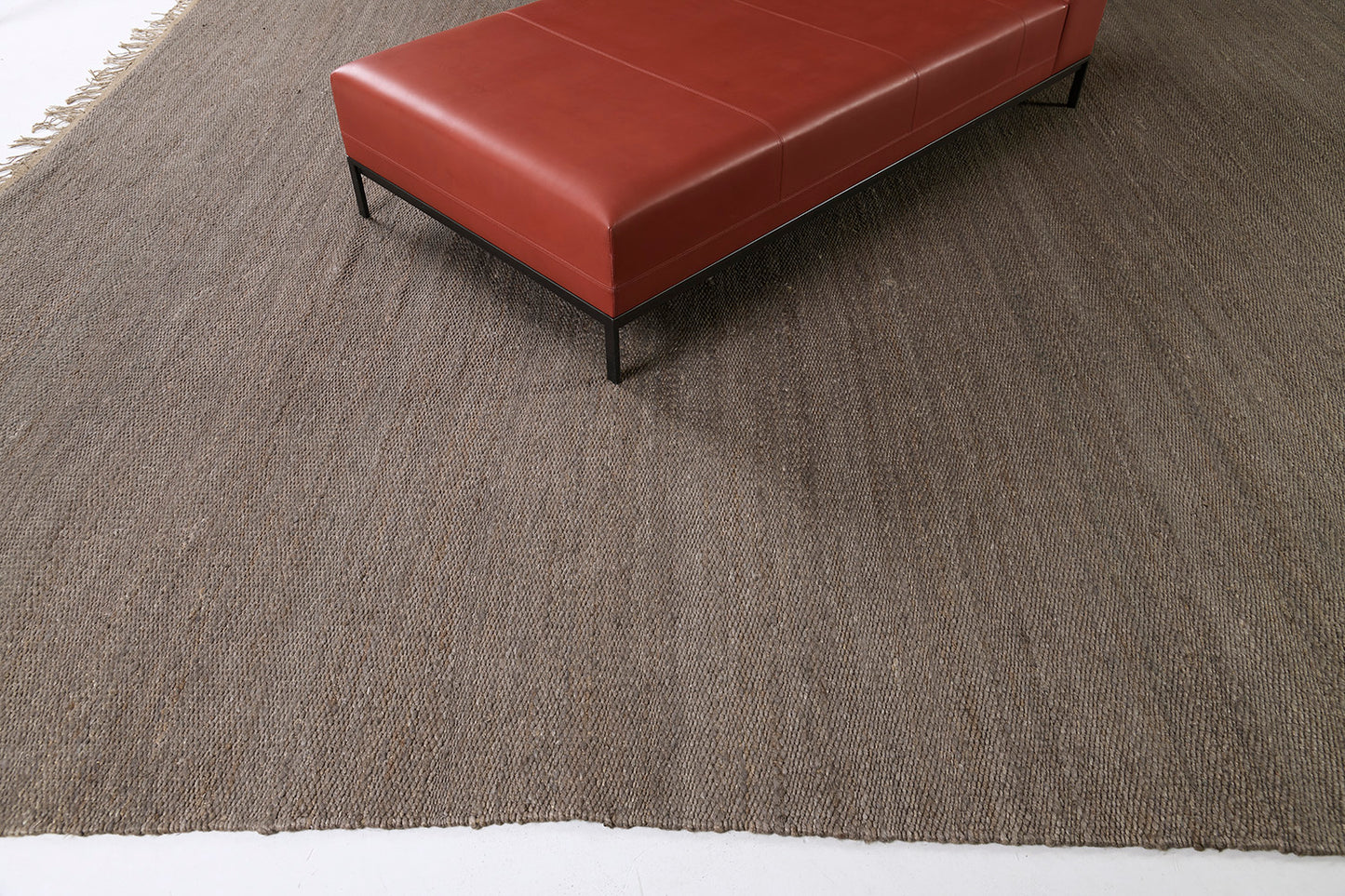 Hemp Sand Flatweave Loam Gray Horse