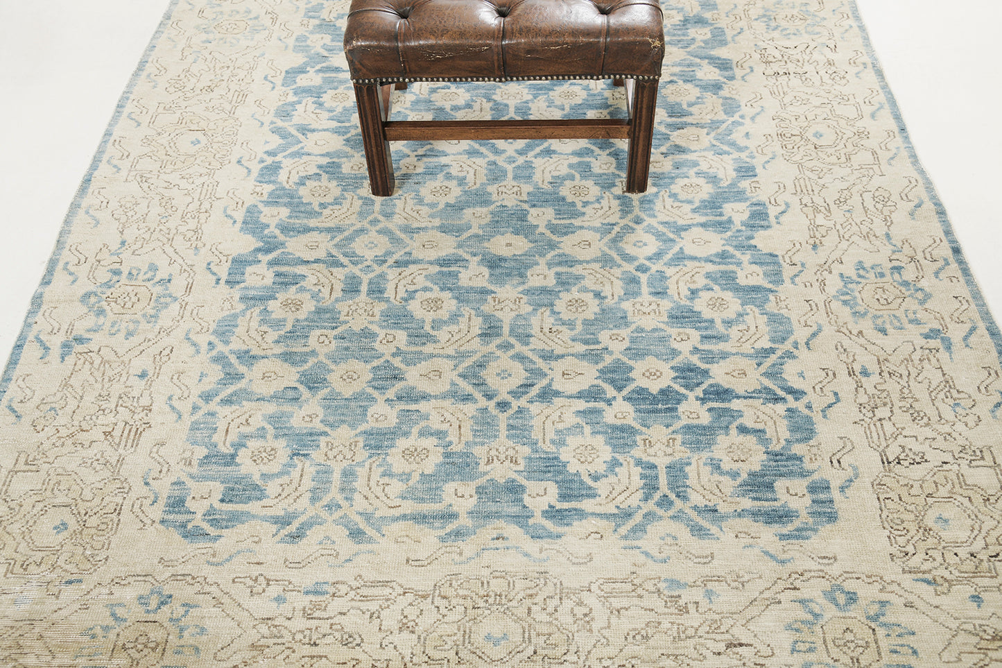 Hasiera, Domicile Collection