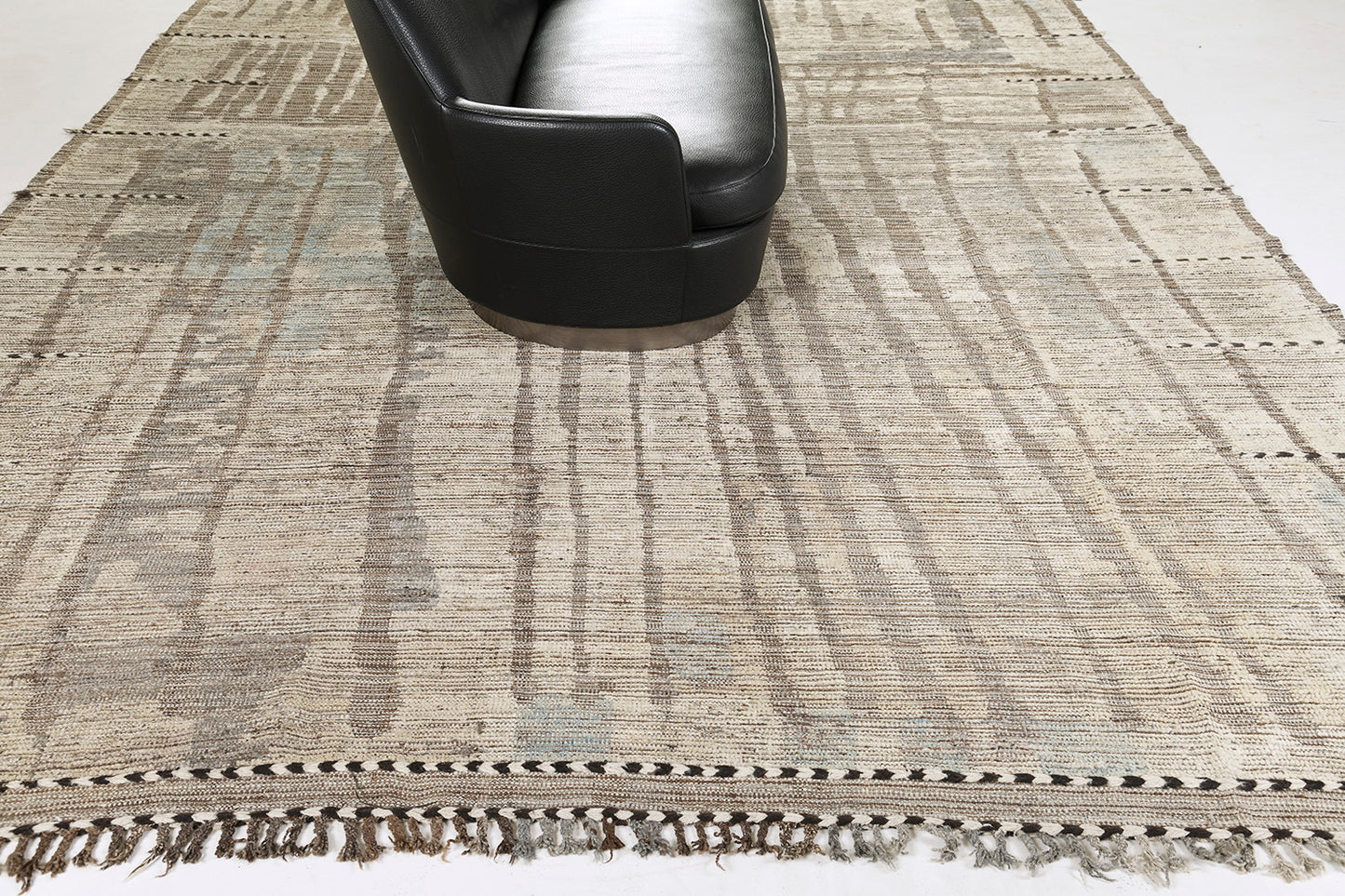 Modern Rug Image 11385 Tamarix, Atlas Collection, Seasons
