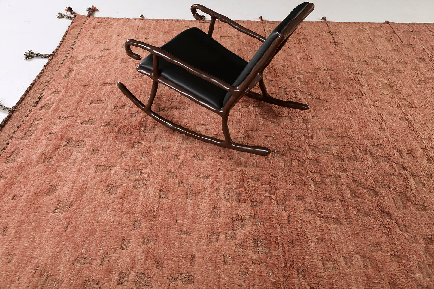 Modern Rug Image 1029 Anaruz, Atlas Collection
