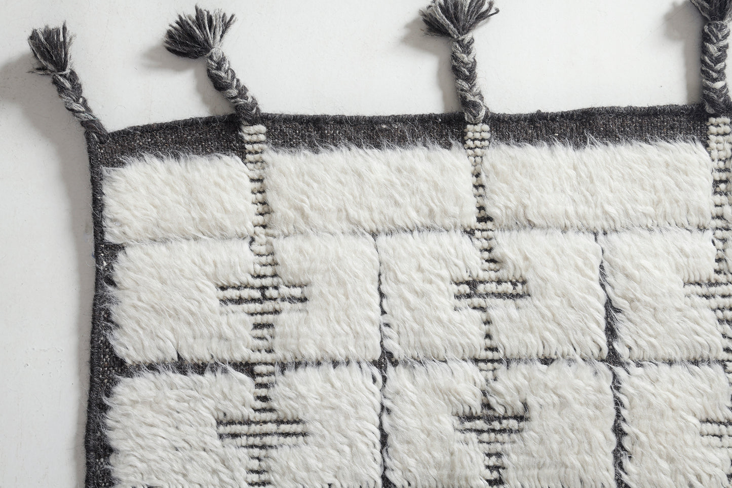 Modern Rug Image 5231 Ibis, Sandpiper Collection