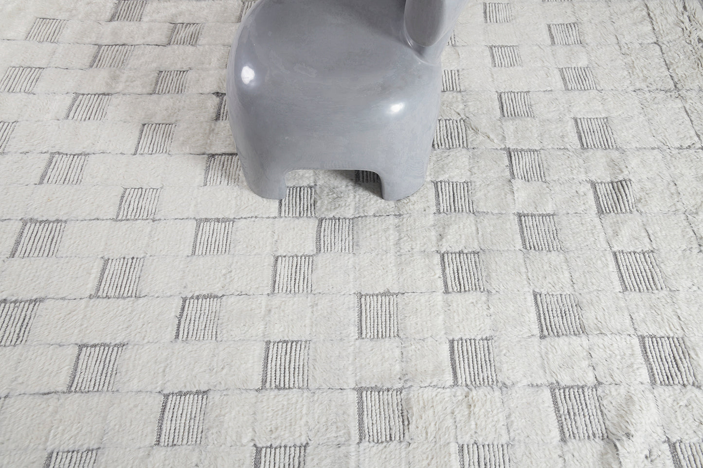 Modern Rug Image 5098 Heron, Sandpiper Collection