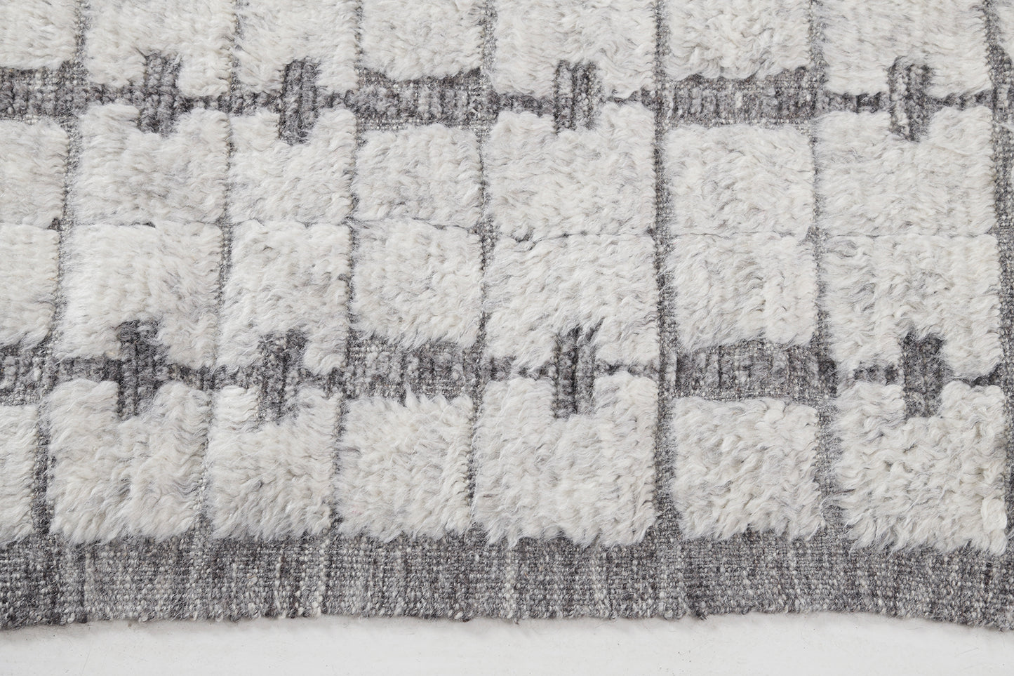 Modern Rug Image 5226 Ibis, Sandpiper Collection