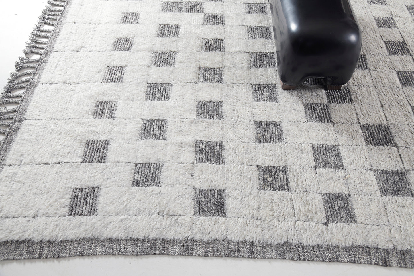Modern Rug Image 5096 Heron, Sandpiper Collection