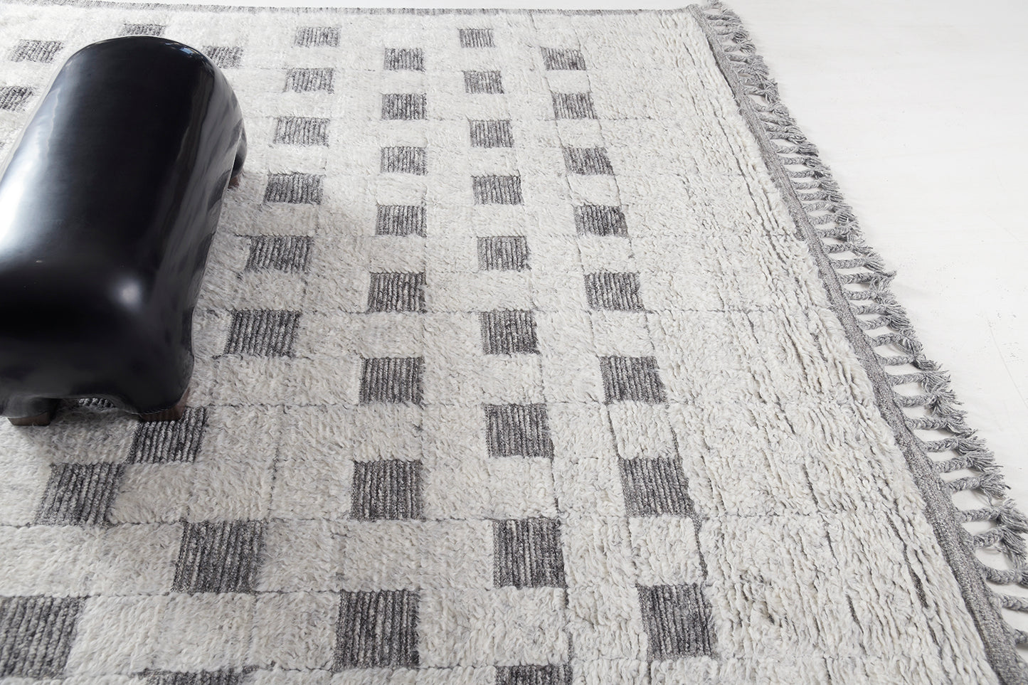 Modern Rug Image 5094 Heron, Sandpiper Collection