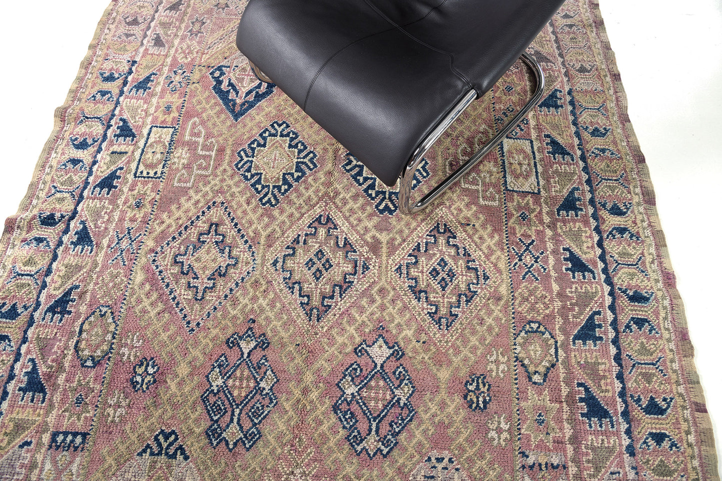 Modern Rug Image 12805 Vintage Moroccan Beni M'Guild Tribe Rug