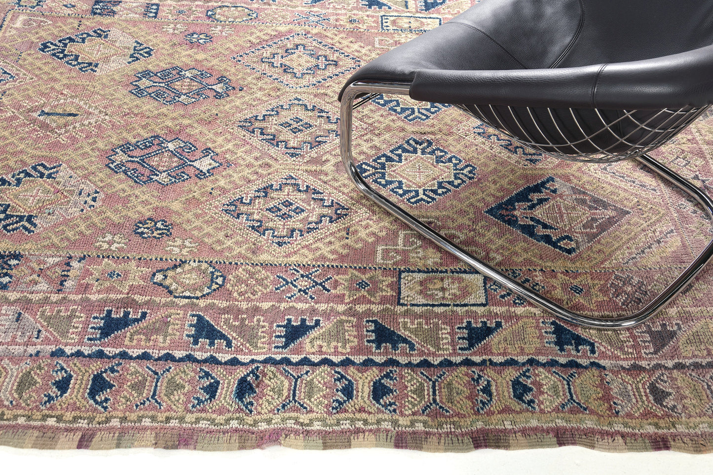 Modern Rug Image 12802 Vintage Moroccan Beni M'Guild Tribe Rug