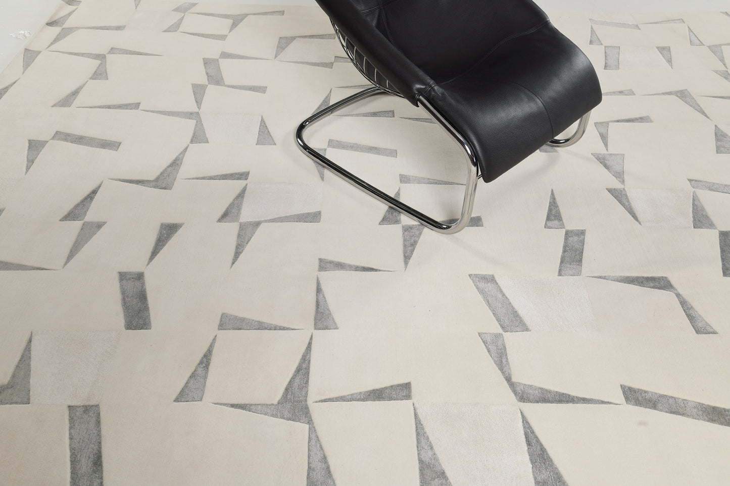 Modern Rug Image 4508 Fugue, Design Rhymes