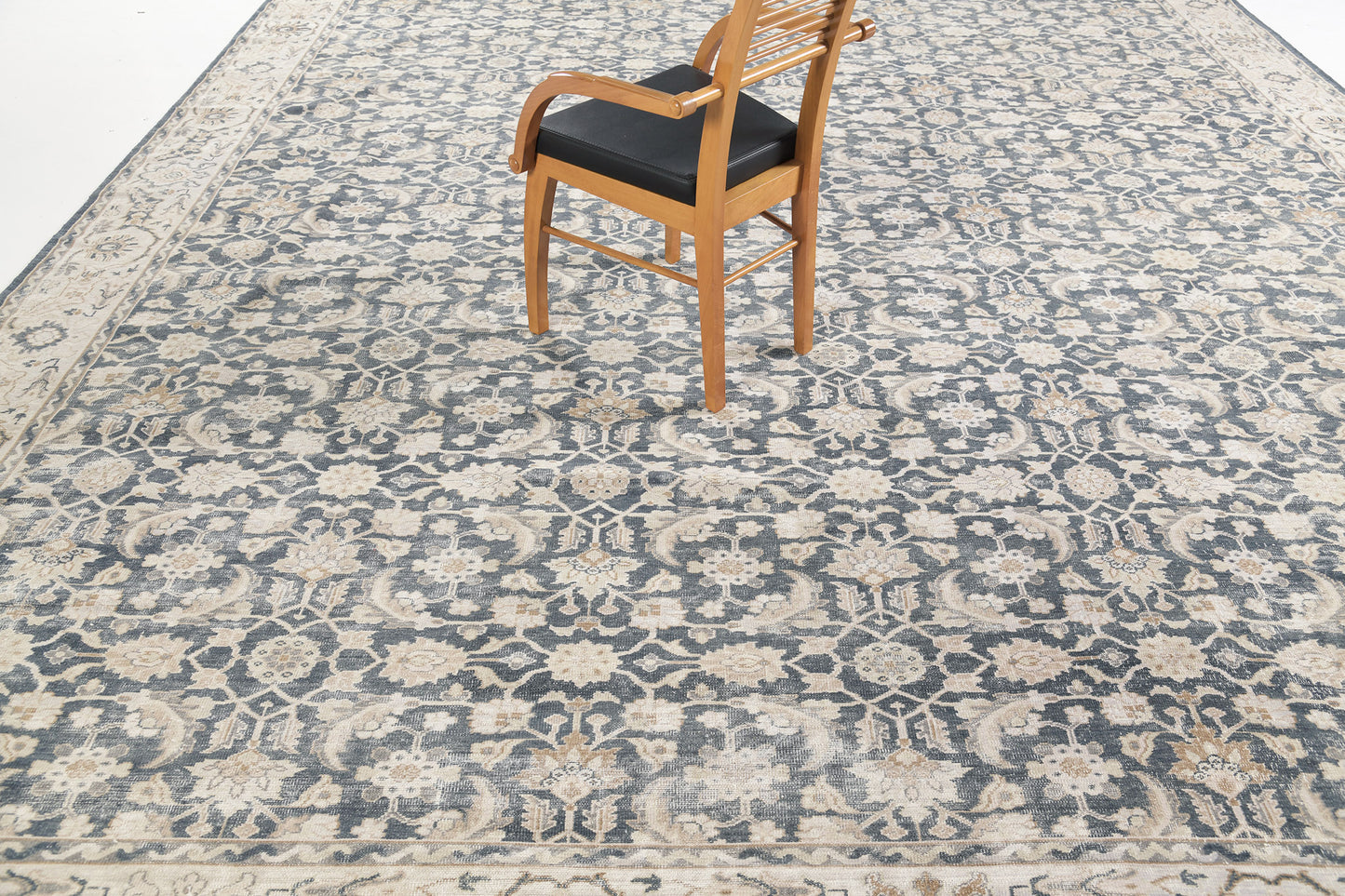 Khosh Hall, Domicile Collection