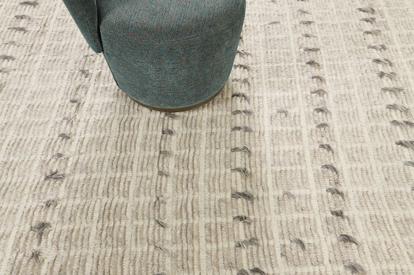 Modern Rug Image 814 Amihan, Sahara Collection 30416