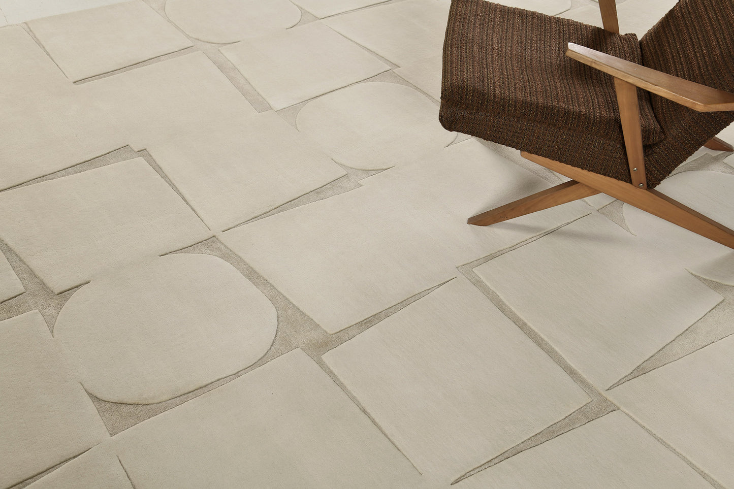 Modern Rug Image 11945 Toccato, Design Rhymes Collection