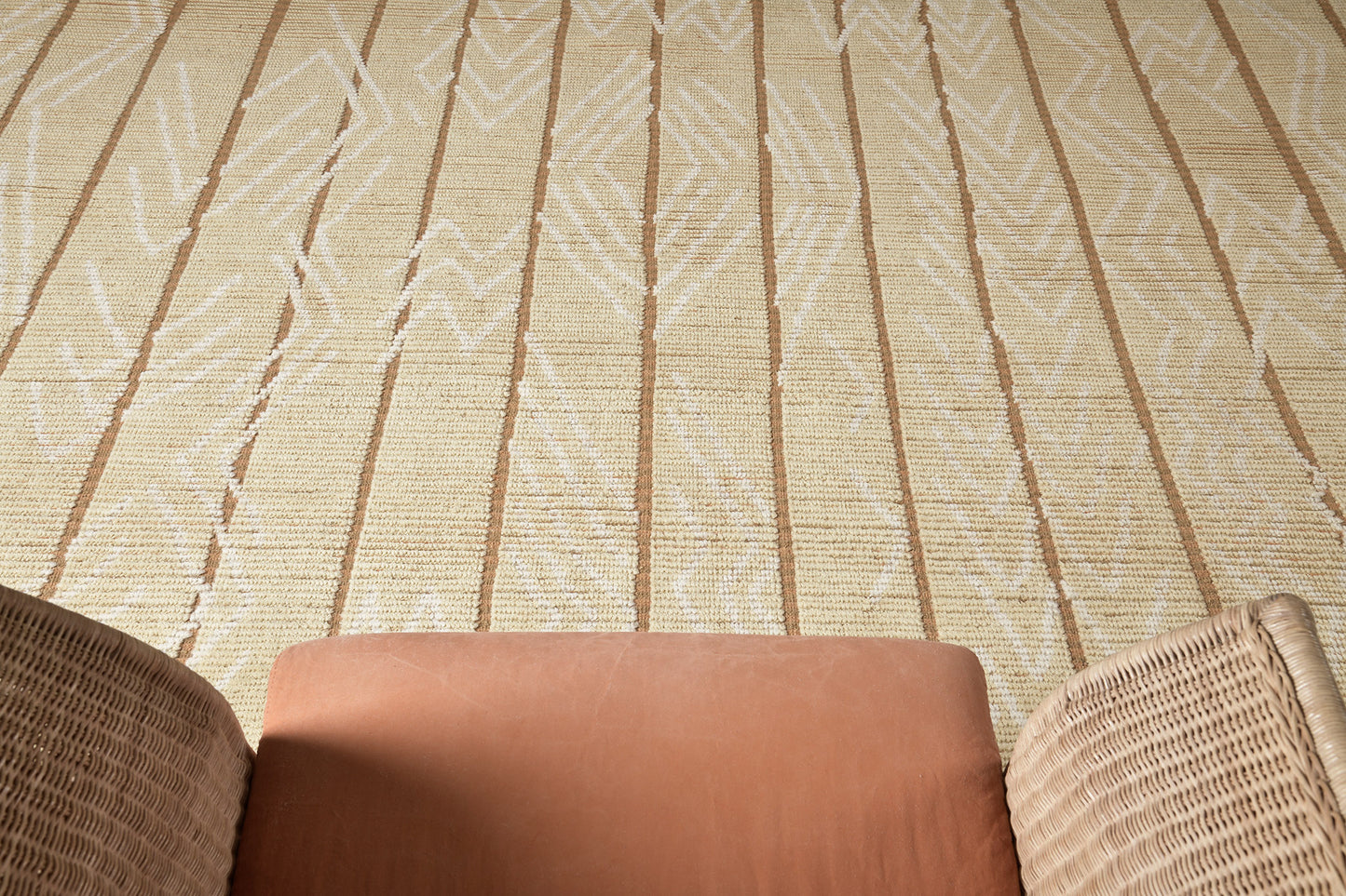Modern Rug Image 8366 Mourvedre, Estancia Collection