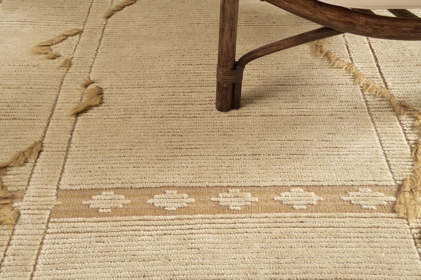 Modern Rug Image 12297 Verdot, Estancia Collection
