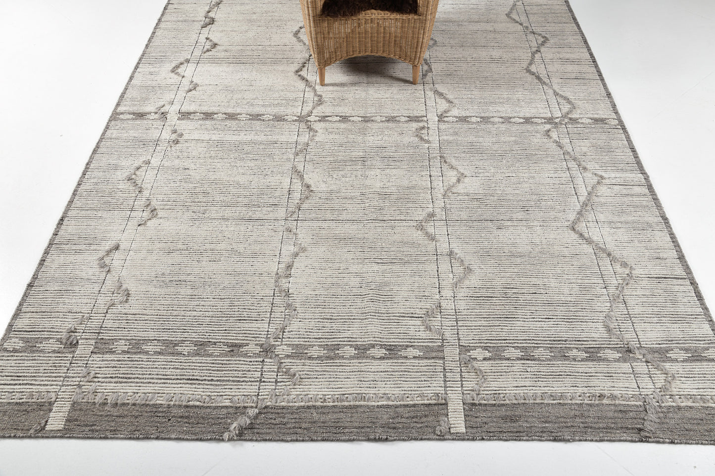 Modern Rug Image 12313 Verdot, Estancia Collection