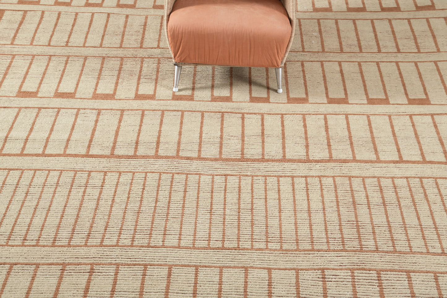 Modern Rug Image 8856 Nebbiolo, Estancia Collection