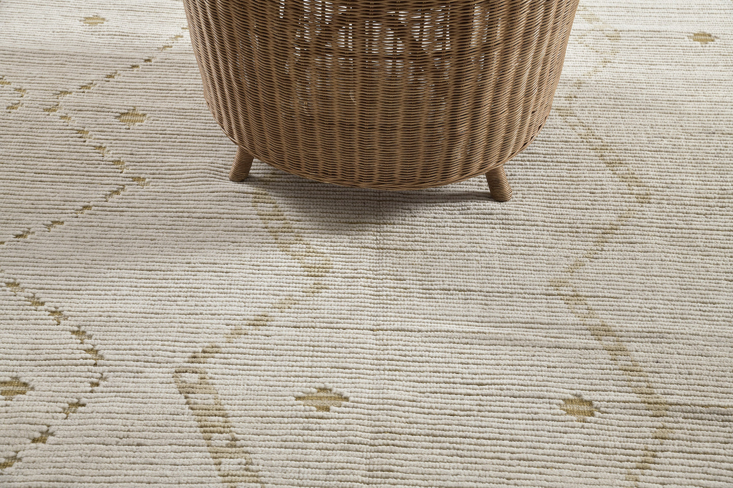 Modern Rug Image 520 Albarino, Estancia Collection