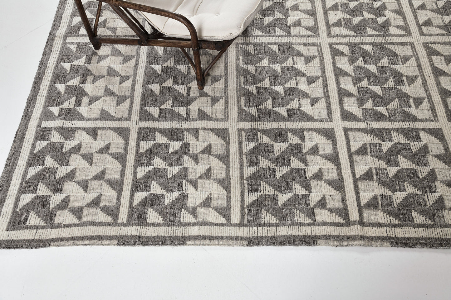 Modern Rug Image 4459 Franc, Estancia Collection