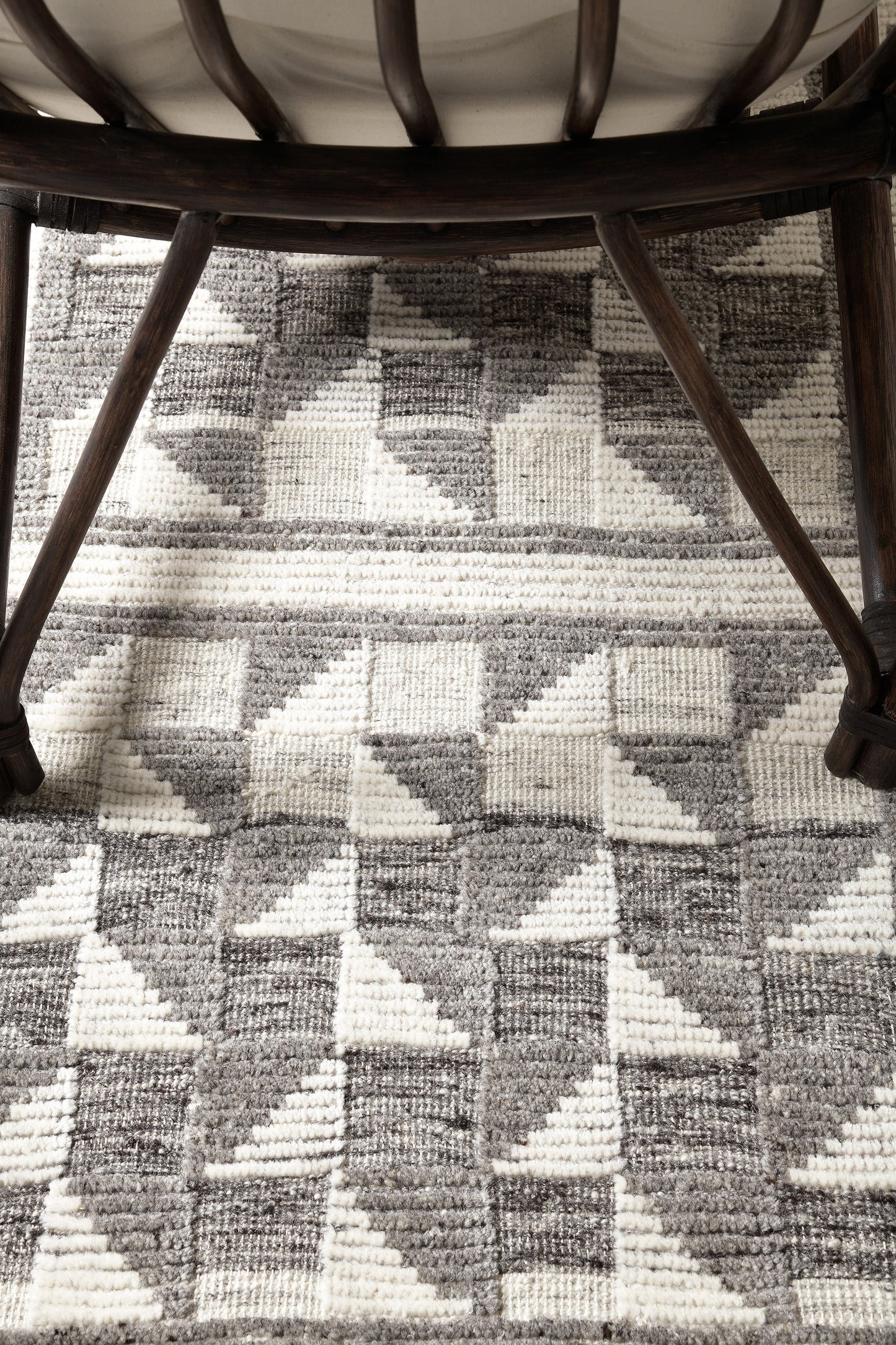 Modern Rug Image 4458 Franc, Estancia Collection