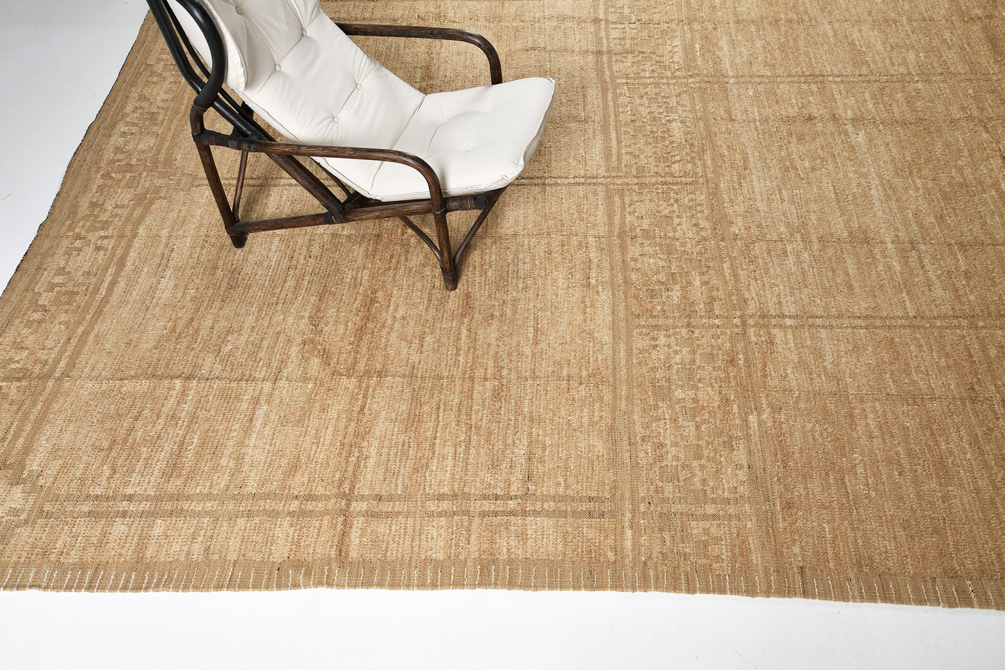 Modern Rug Image 12127 Udad, Nomad Collection