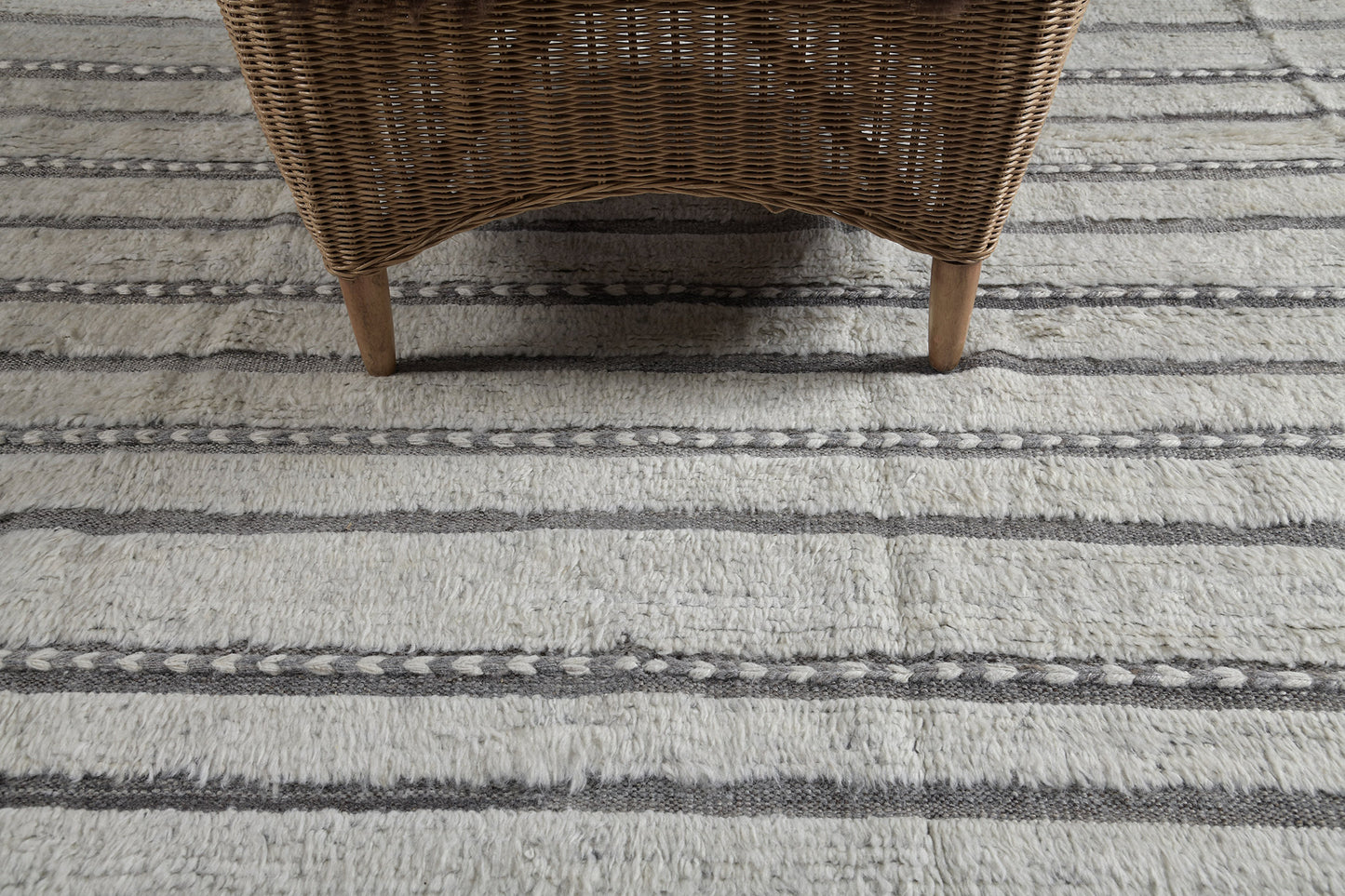 Modern Rug Image 170 Abrolhos, Haute Bohemian