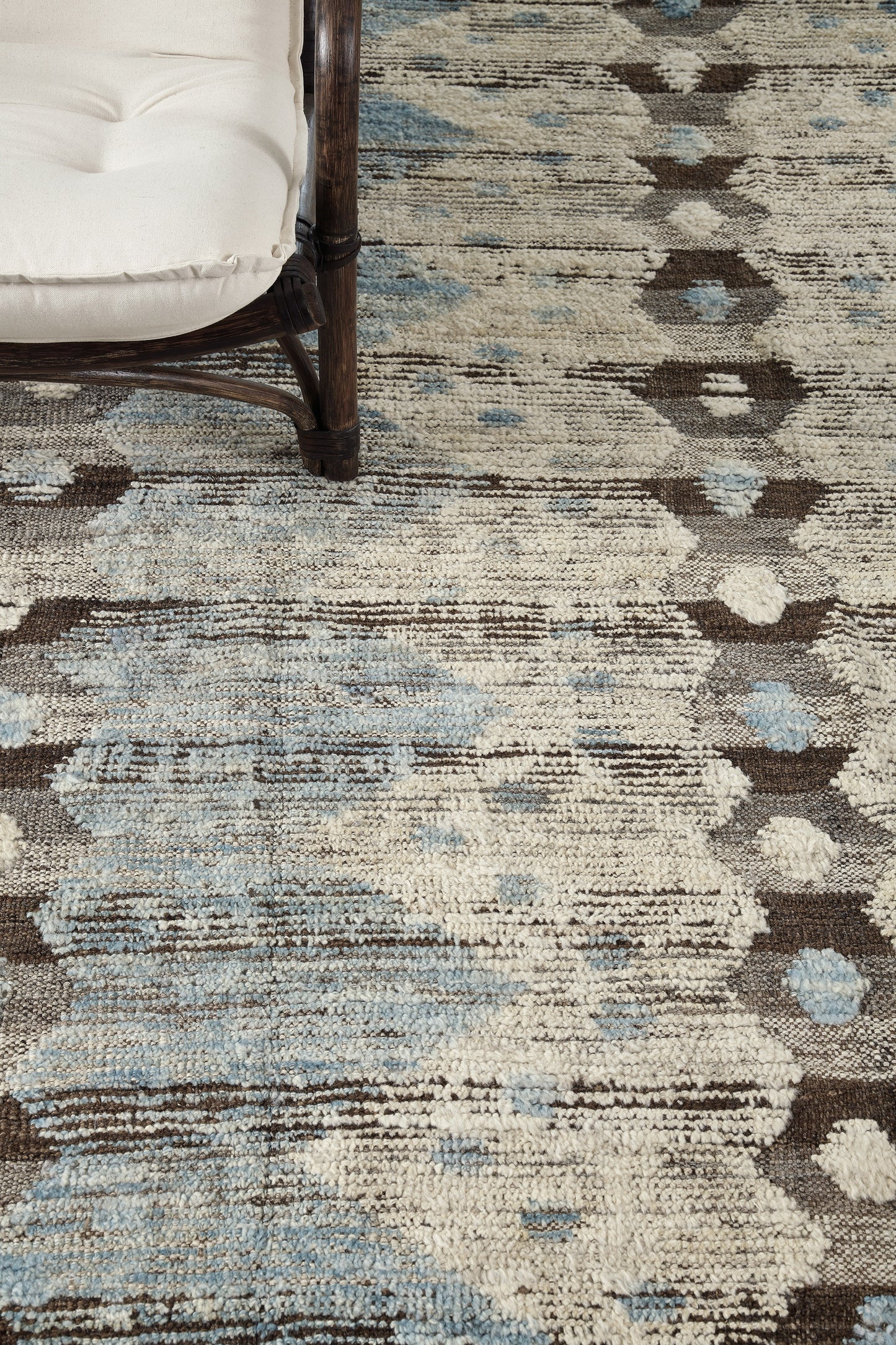 Modern Rug Image 7967 Modlina, Kust Collection, Seasons