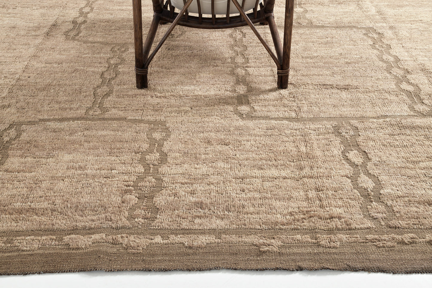 Modern Rug Image 14161 Ziri, Nomad Collection
