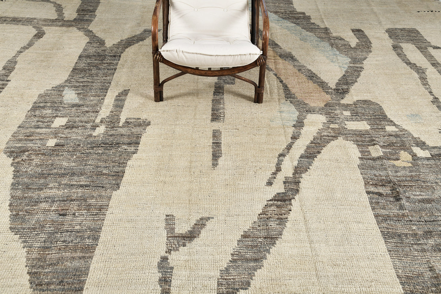 Modern Rug Image 2759 Dakhla, Atlas Collection, Seasons