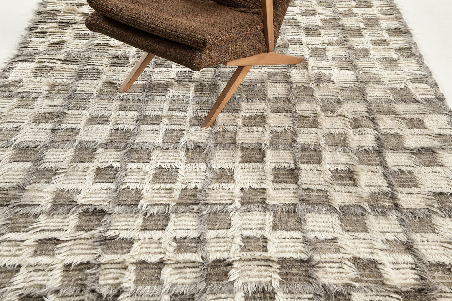 Modern Rug Image 7070 Miha, Sahara Collection