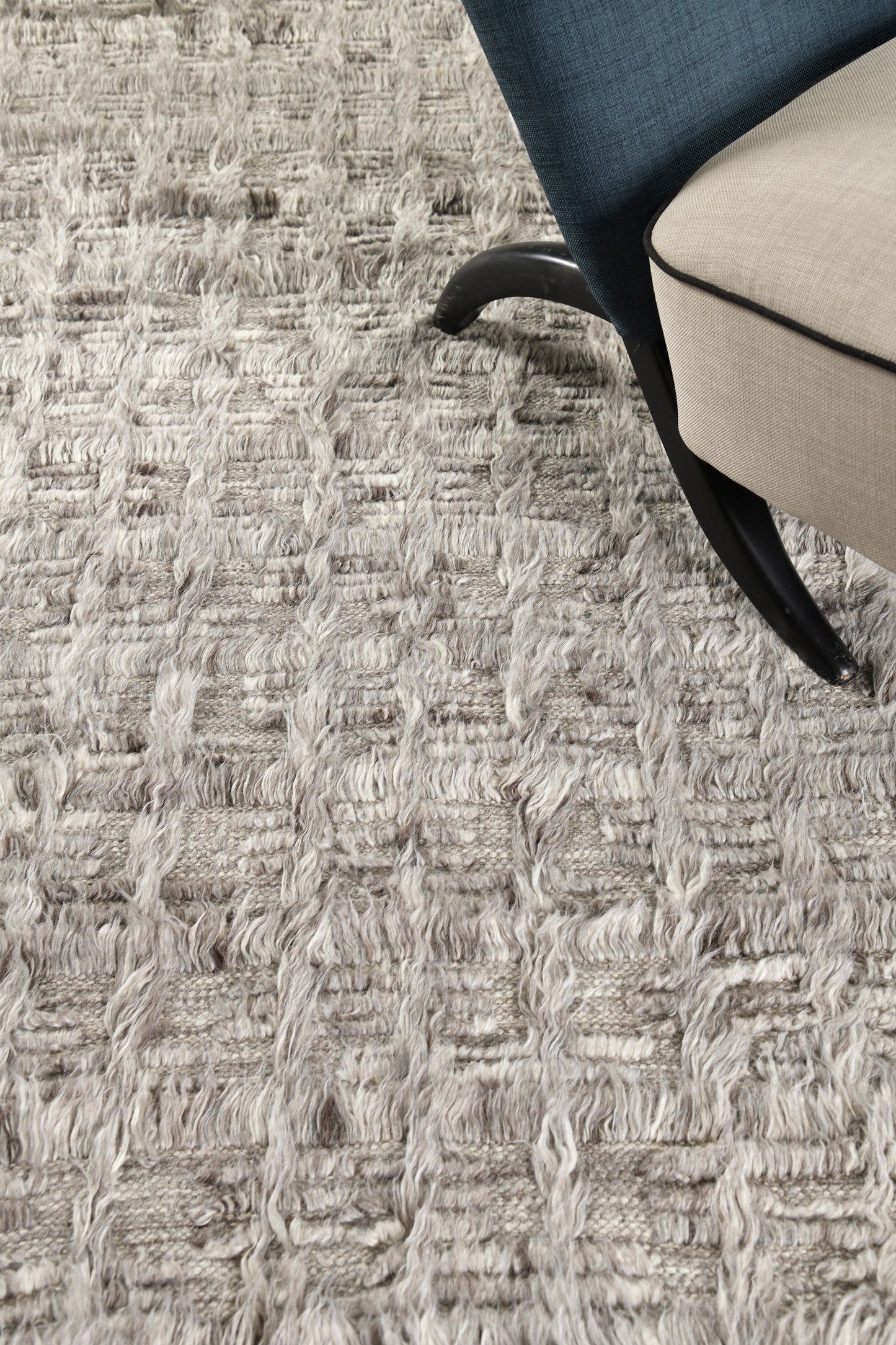 Modern Rug Image 6603 Mani, Sahara Collection