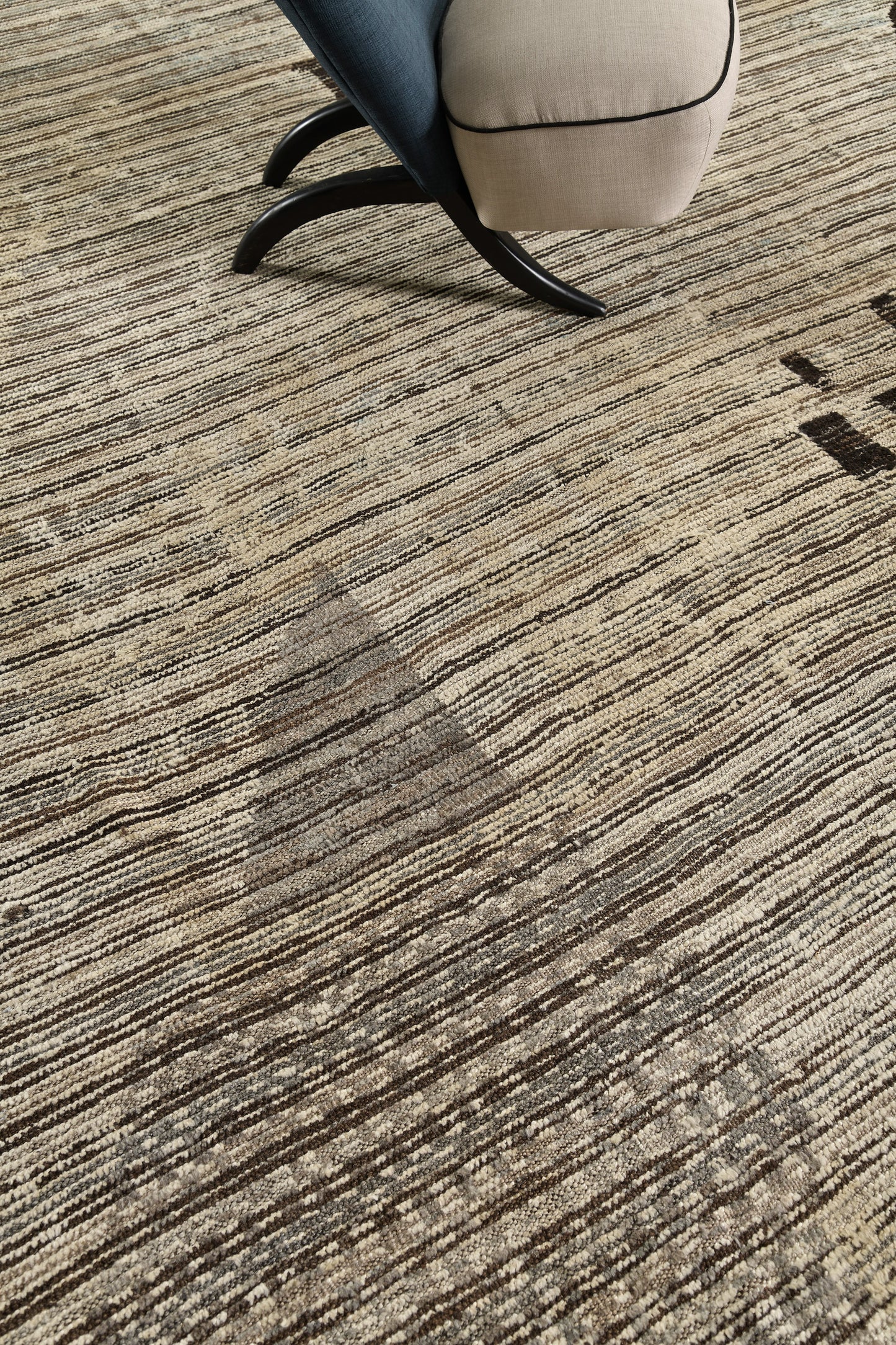 Modern Rug Image 5803 Kaouki, Atlas Collection, Seasons