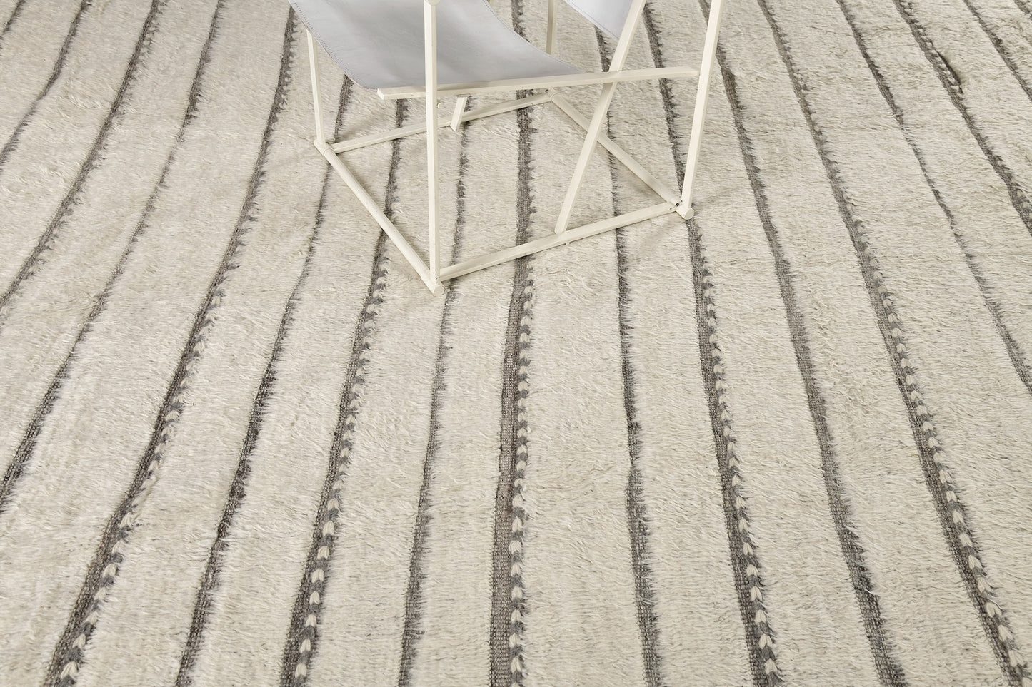 Modern Rug Image 200 Abrolhos, Haute Bohemian