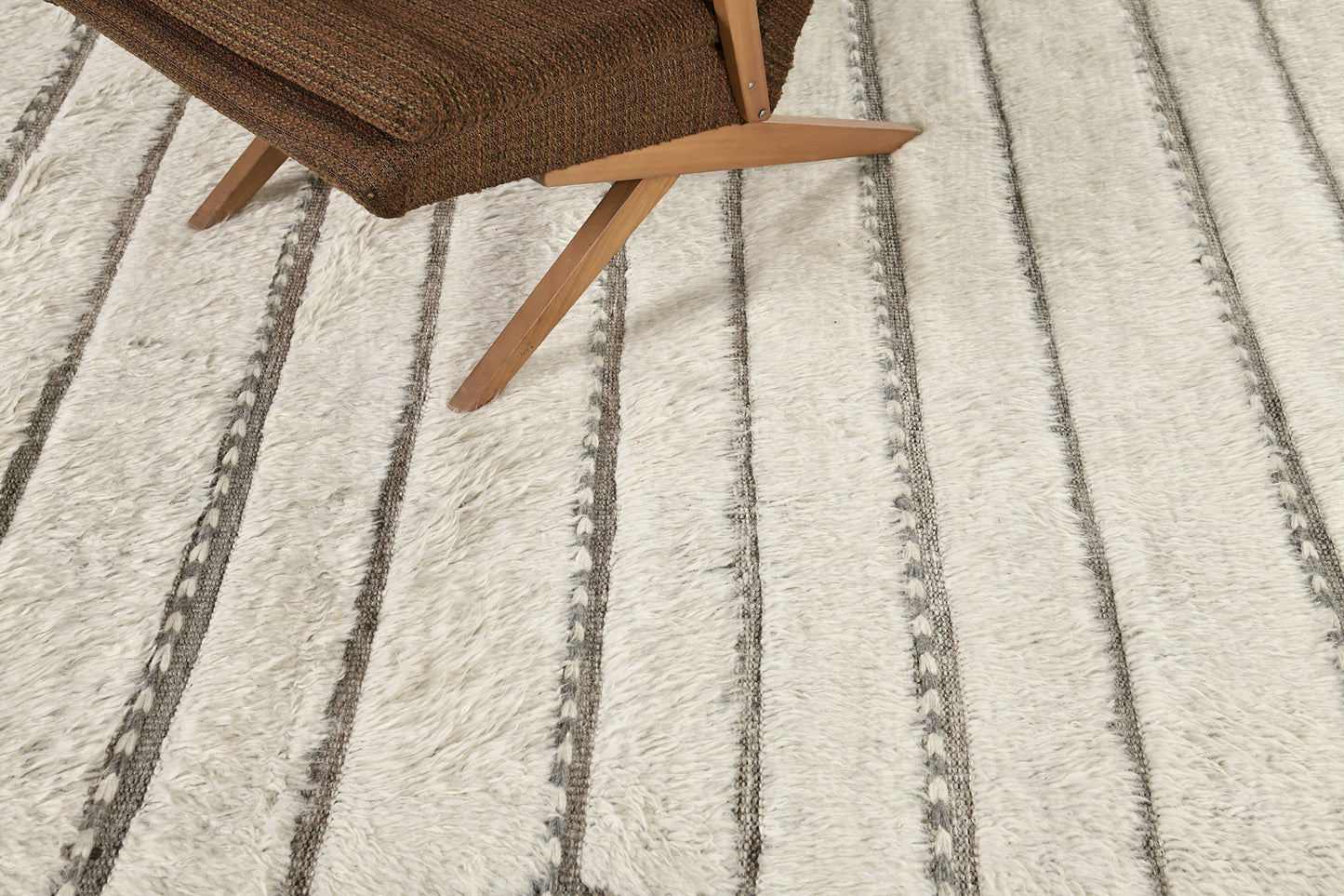 Modern Rug Image 204 Abrolhos, Haute Bohemian