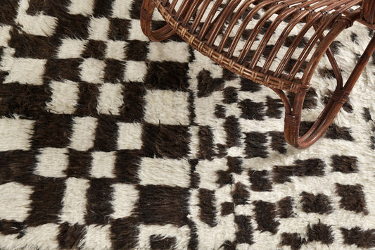 Modern Rug Image 5681 Jugo Runner, Atlas Collection