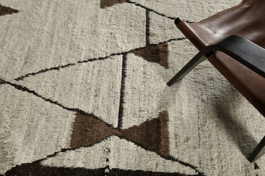 Modern Rug Image 2766 Darbu, Atlas Collection