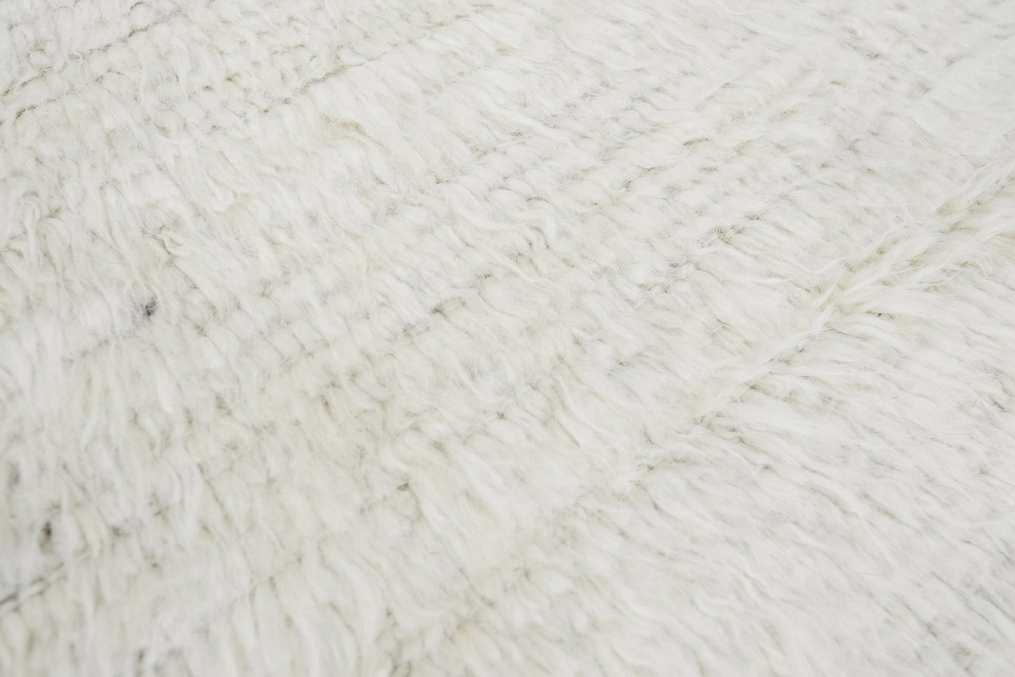 Modern Rug Image 4901 Gregale, Haute Bohemian