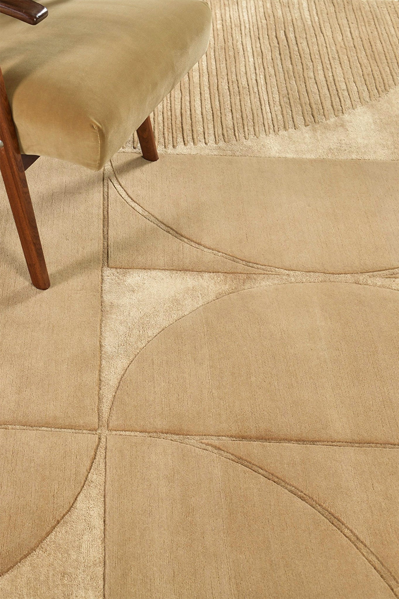 Modern Rug Image 11986 Triana, Design Rhymes