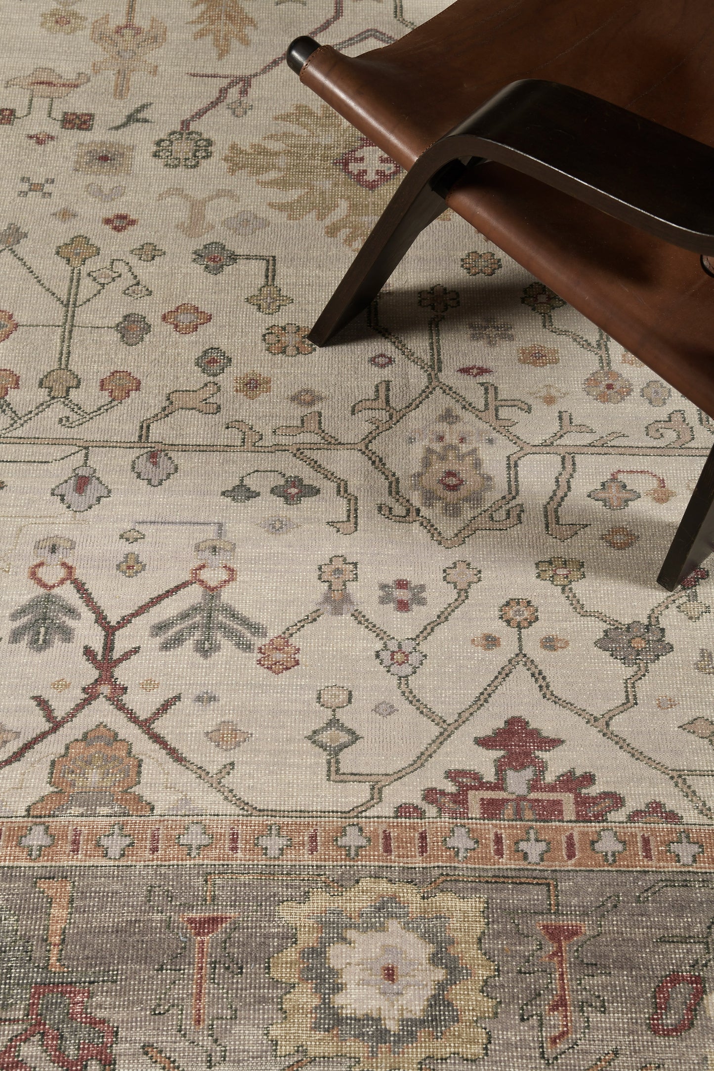 Thuis, Domicile Collection