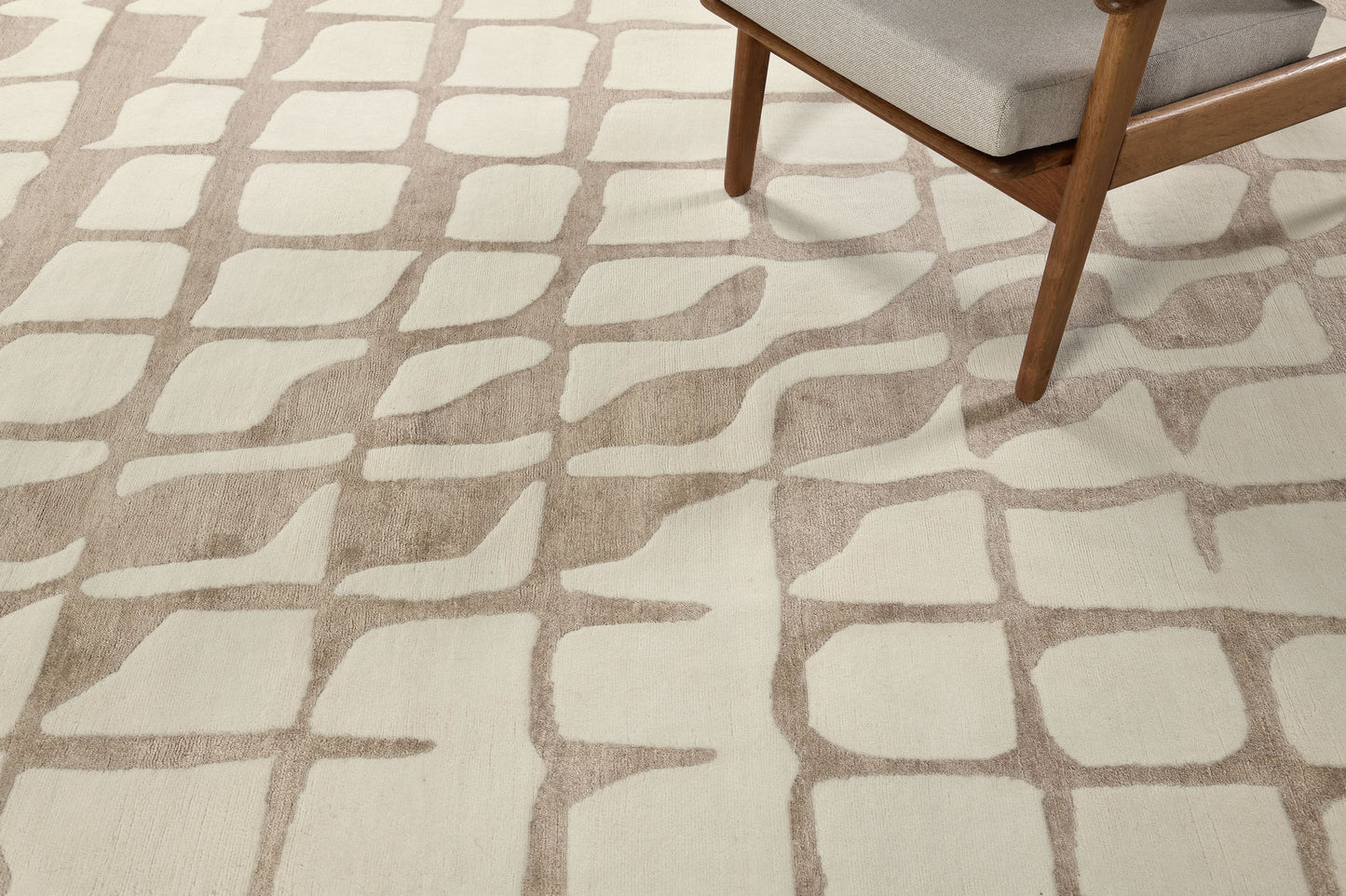 Modern Rug Image 2247 Calacatta, Design Rhymes