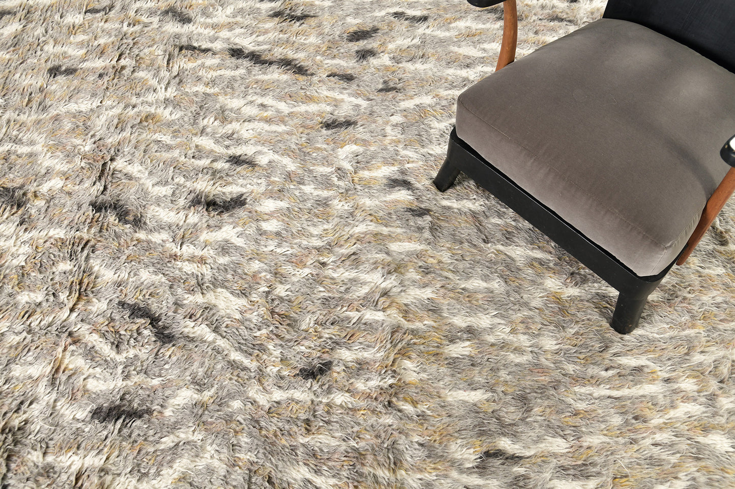 Modern Rug Image 10971 Strada, Oasis Collection