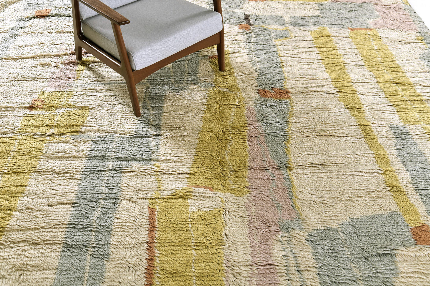Modern Rug Image 946 Amina, Oasis Collection