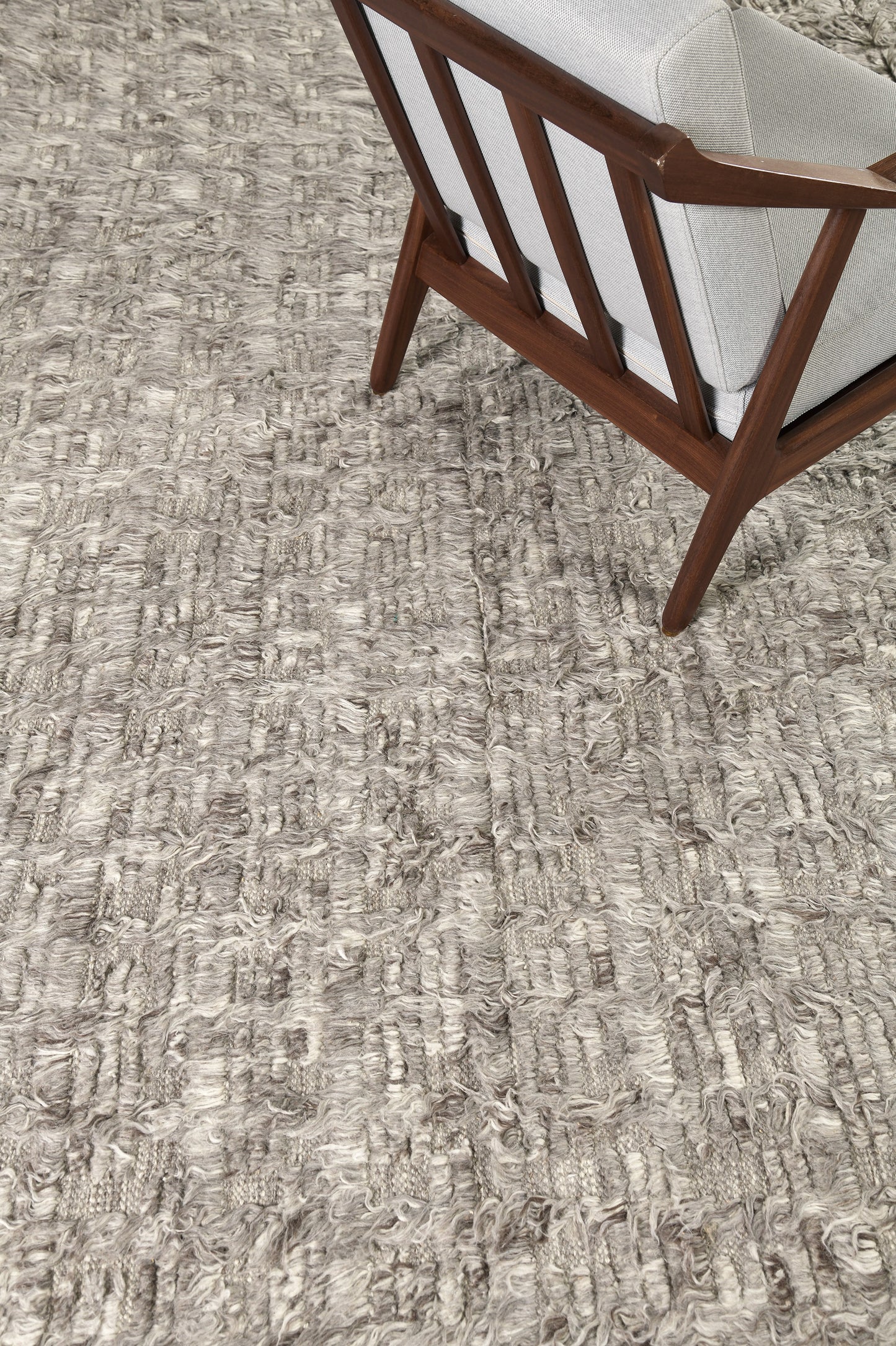 Modern Rug Image 6633 Mani, Sahara Collection