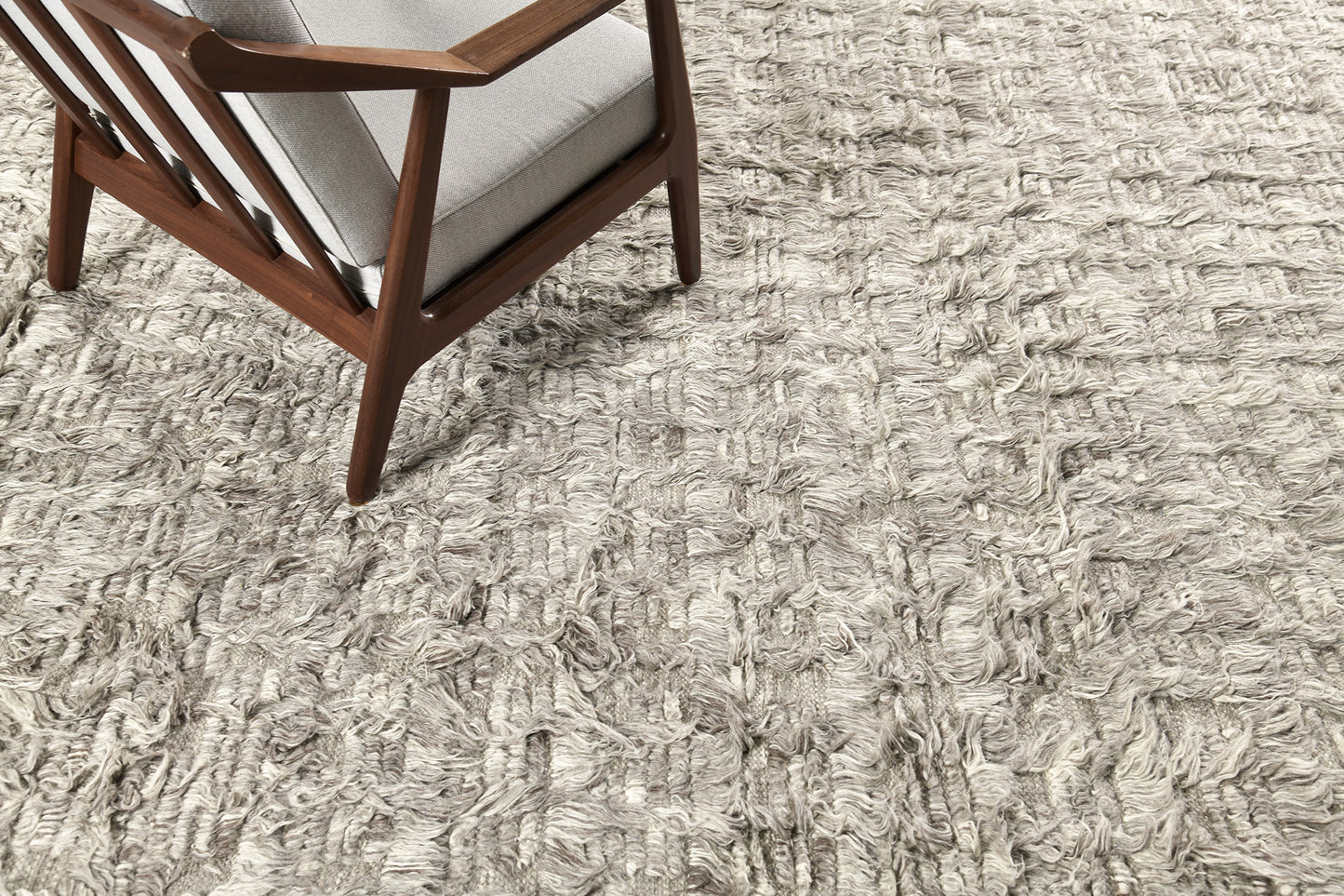 Modern Rug Image 6628 Mani, Sahara Collection