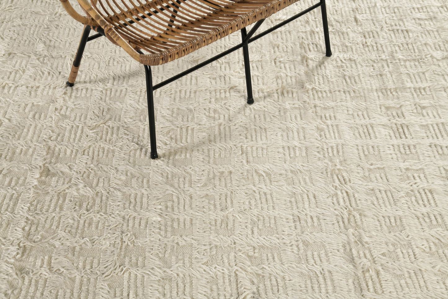 Modern Rug Image 6639 Mani, Sahara Collection