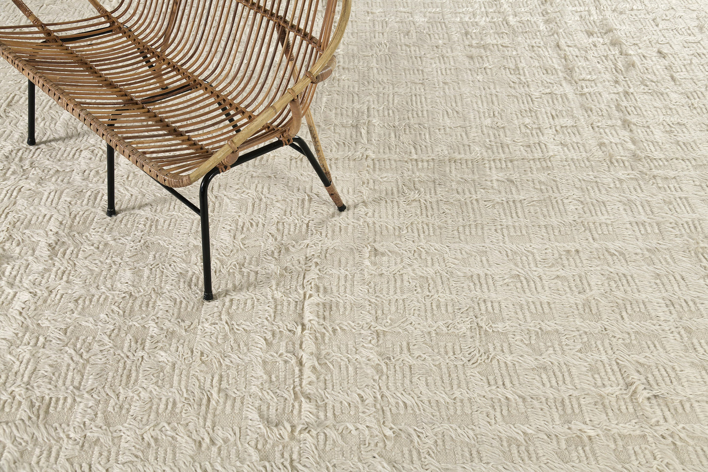 Modern Rug Image 6638 Mani, Sahara Collection