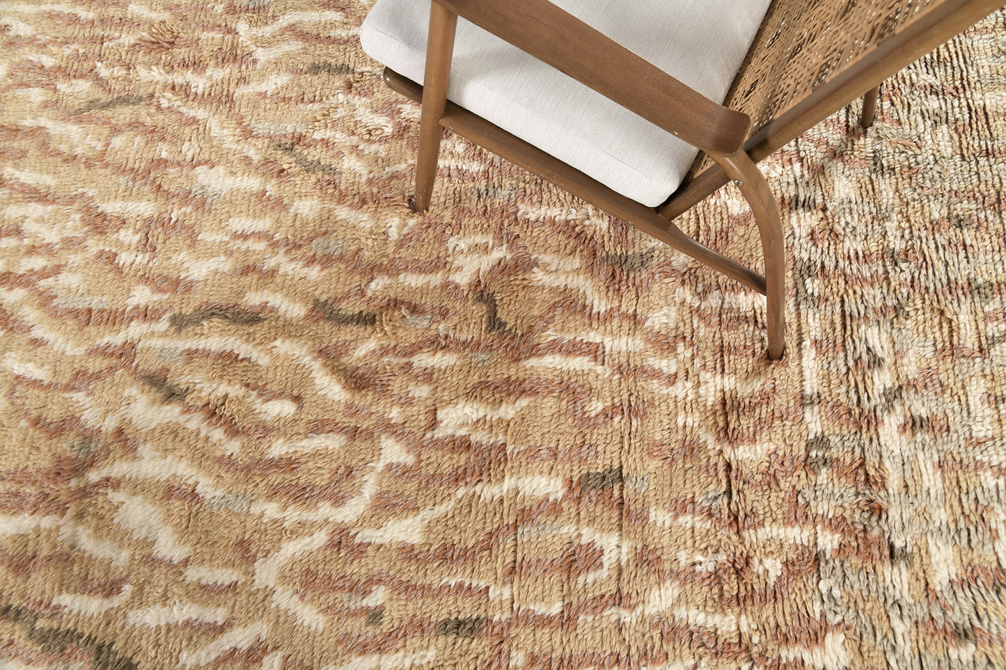 Modern Rug Image 10982 Strada, Oasis Collection