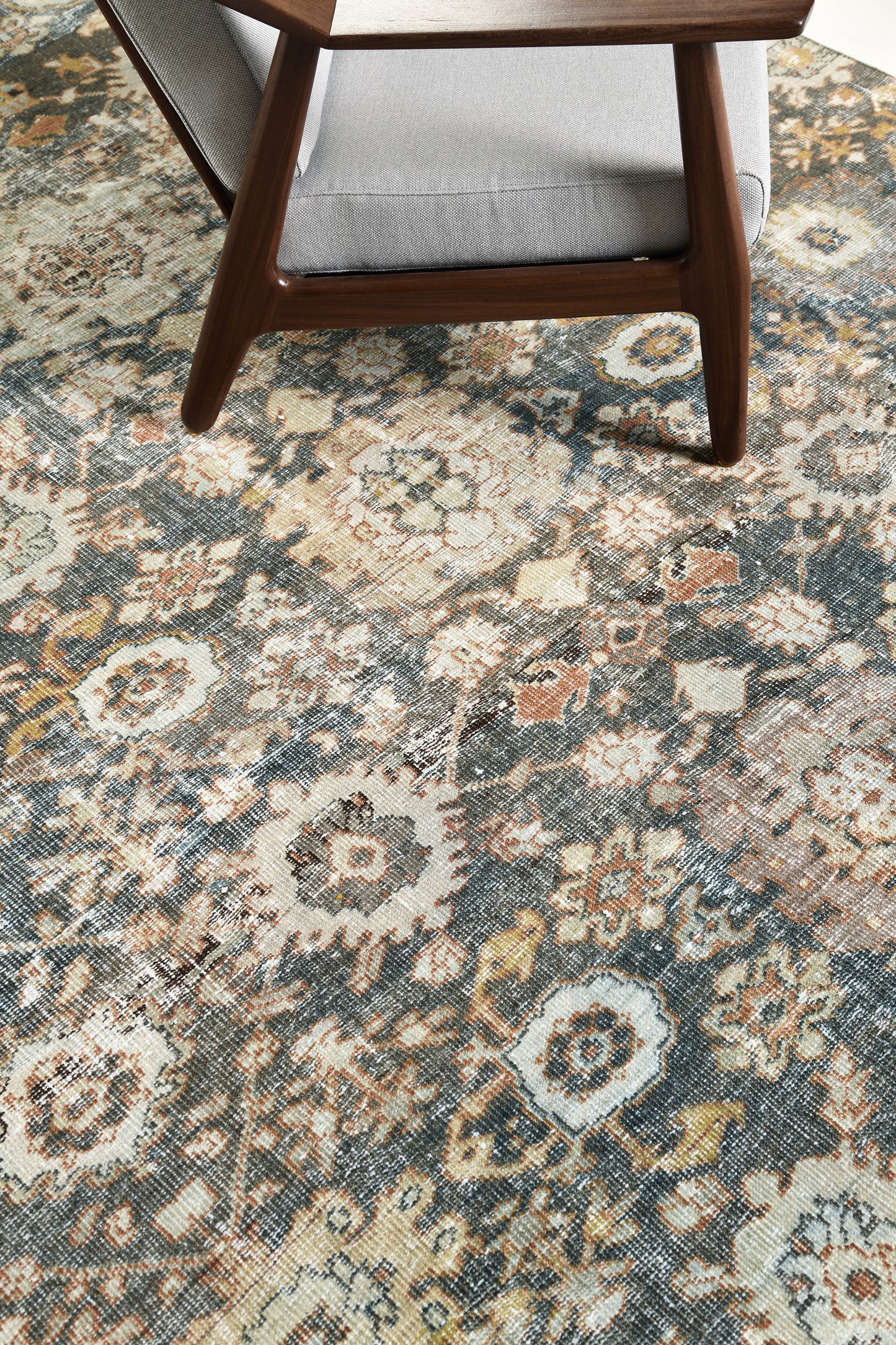 Persian Rug 2049 Antique Persian Sultanabad 30858