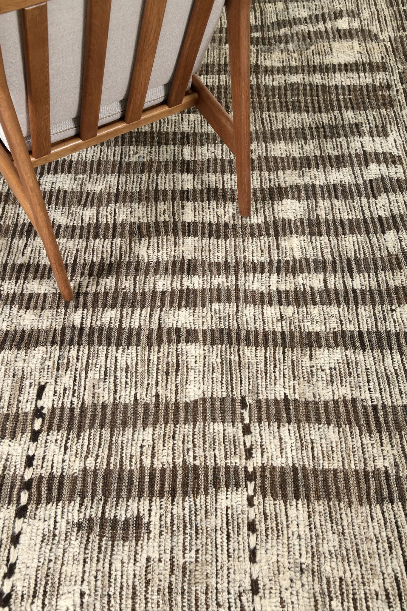 Modern Rug Image 11466 Tamarix, Atlas Collection, Seasons