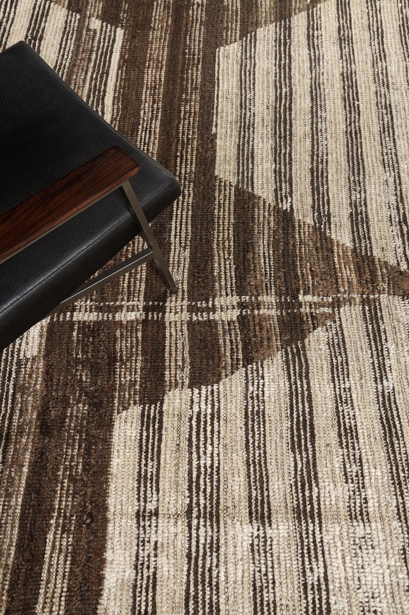 Modern Rug Image 5597 Jawahir, Atlas Collection, Seasons