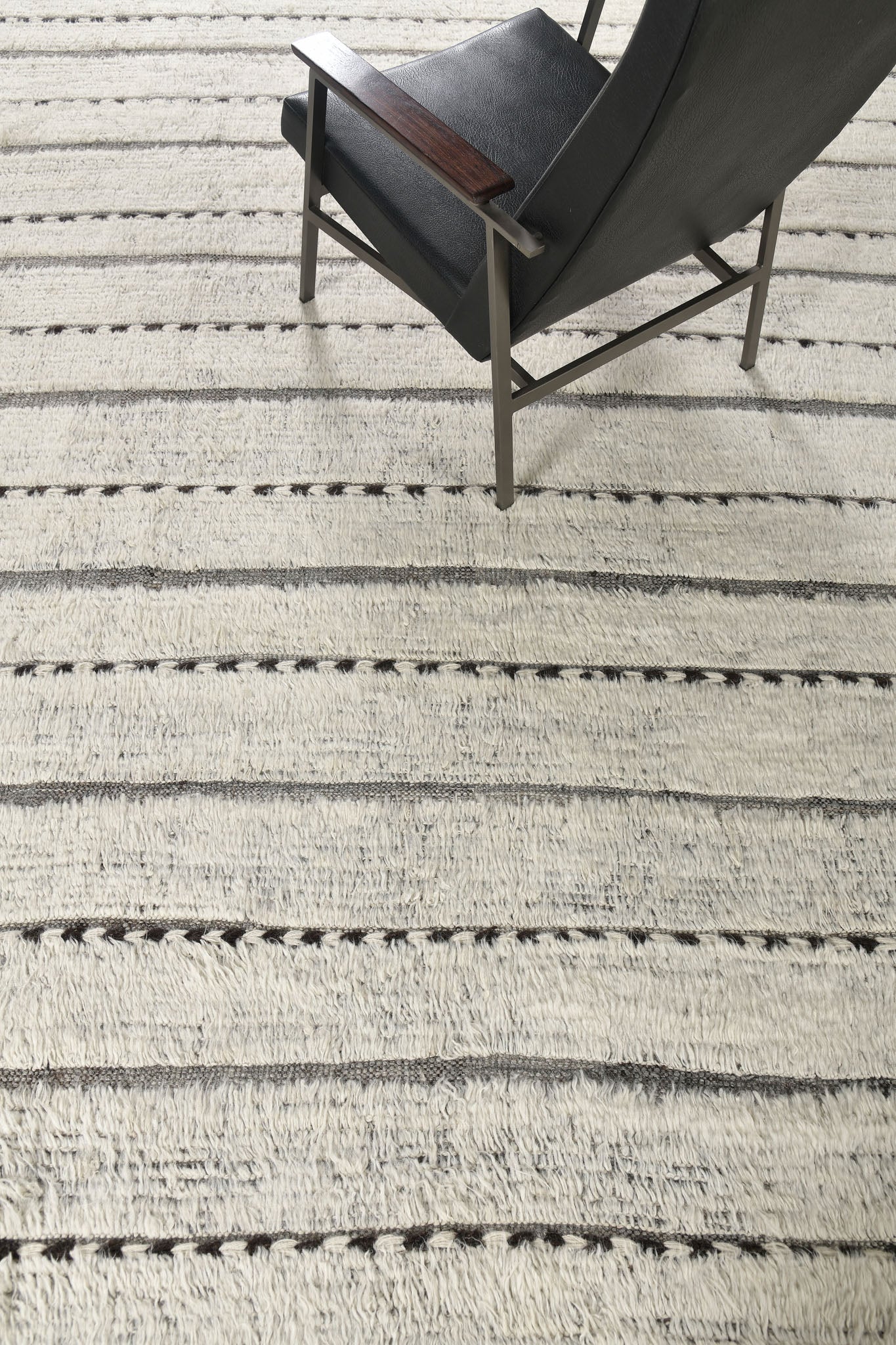 Modern Rug Image 244 Abrolhos, Haute Bohemian